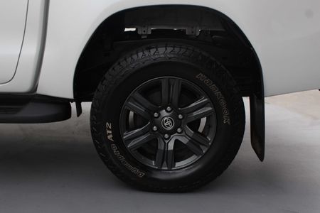 2024-Toyota-Hilux-28-GD-6-Raised-Body-Raider-Auto-Double-Cab_21