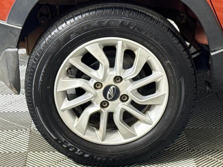 2016-Mahindra-KUV-100-12-TD-K8_18