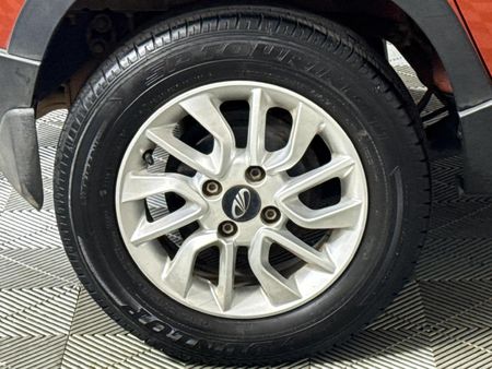 2016-Mahindra-KUV-100-12-TD-K8_19