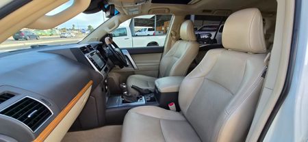2019-Toyota-Land-Cruiser-Prado-30-D-VX-L-Auto_12