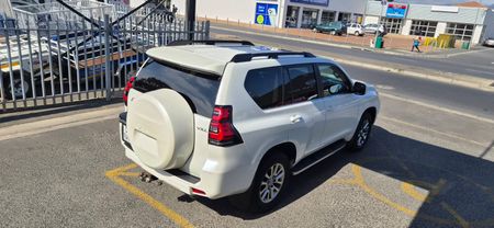 2019-Toyota-Land-Cruiser-Prado-30-D-VX-L-Auto_7