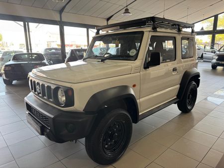2020-Suzuki-Jimny-15-GA_2