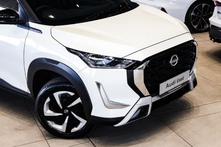 2025-Nissan-Magnite-10-Visia-AMT_2