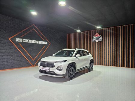 2025-Toyota-Starlet-Cross-15XS-Auto_0