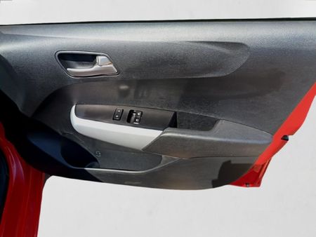 2019-Kia-Picanto-10-Street_12