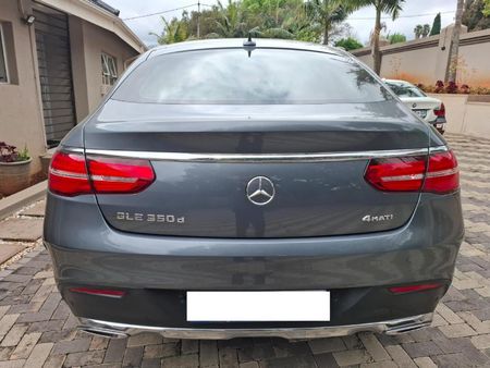 2018-Mercedes-Benz-GLE-Coupe-350d-4Matic_4