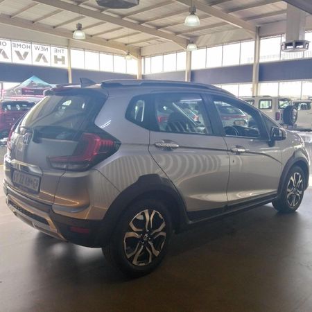 2023-Honda-WR-V-12-Elegance_22