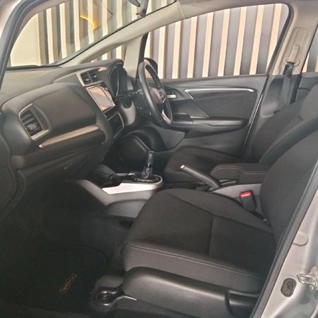 2023-Honda-WR-V-12-Elegance_7