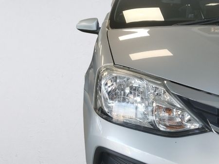 2020-Toyota-Etios-15-XS-5-dr_24