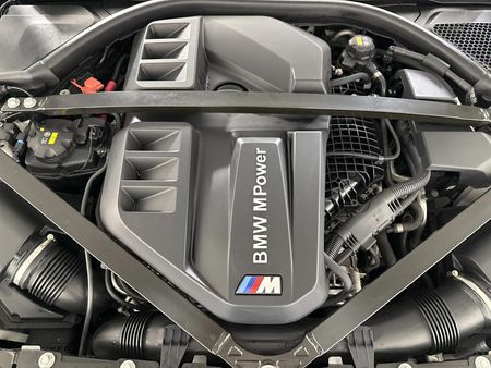 2021-BMW-M4-Coupe-Competition_14