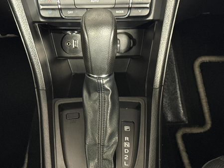 2021-Toyota-Urban-Cruiser-15-Xs-Auto_11