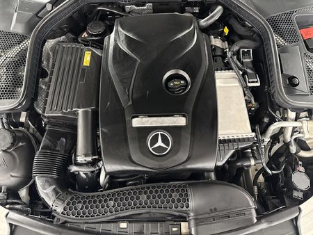 2017-Mercedes-Benz-C-Class-C-200-AMG-Coupe-Auto_9