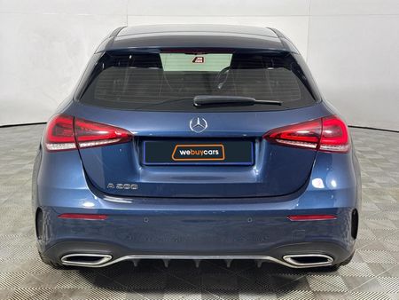 2022-Mercedes-Benz-A-Class-A-200-Auto_4