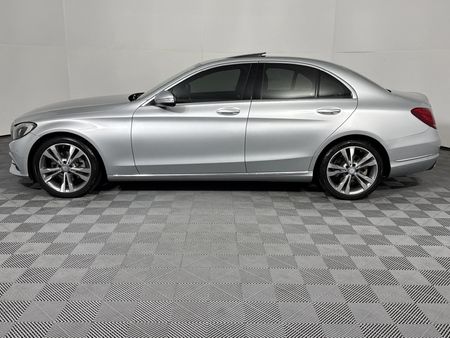 2014-Mercedes-Benz-C-Class-C-220-Bluetec-Avantgarde-Auto_5