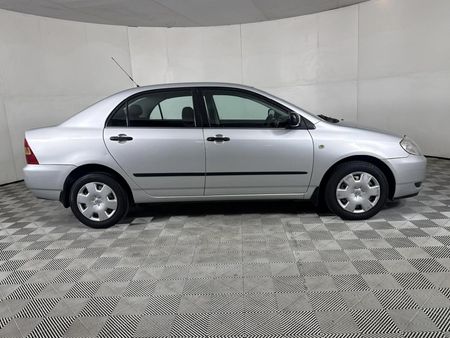 2003-Toyota-Corolla-180i-GLS-Auto_3