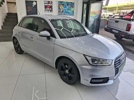 2016-Audi-A1-Sportback-10-TFSI-S-Auto-25-TFSI_3