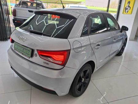 2016-Audi-A1-Sportback-10-TFSI-S-Auto-25-TFSI_7