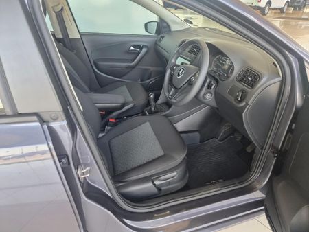 2026-Volkswagen-Polo-Vivo-14-Life_14