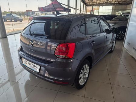 2026-Volkswagen-Polo-Vivo-14-Life_5
