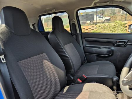 2025-Suzuki-S-Presso-10-GL-AMT_11
