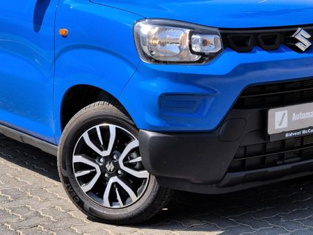 2025-Suzuki-S-Presso-10-GL-AMT_22