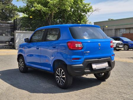 2025-Suzuki-S-Presso-10-GL-AMT_5