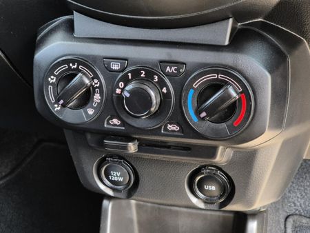 2025-Suzuki-S-Presso-10-GL-AMT_8