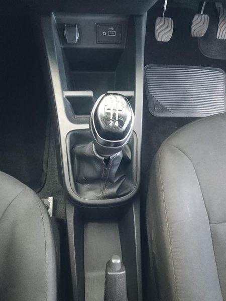 2022-Renault-Kwid-10-Techno_16