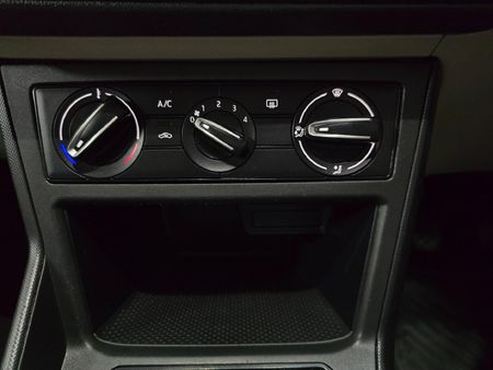 2023-Volkswagen-Polo-Classic-Polo-16_10