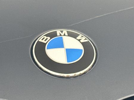 2017-BMW-X1-sDrive20d-Auto_12