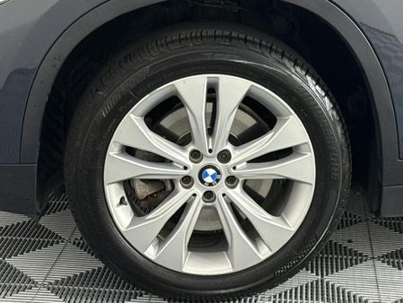 2017-BMW-X1-sDrive20d-Auto_17