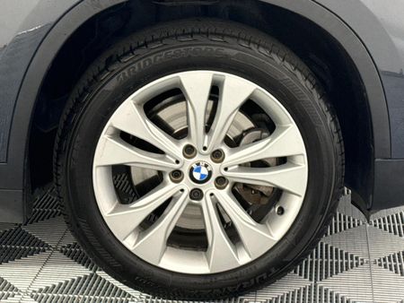 2017-BMW-X1-sDrive20d-Auto_18