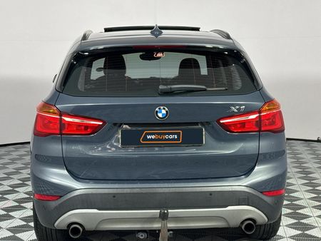 2017-BMW-X1-sDrive20d-Auto_4