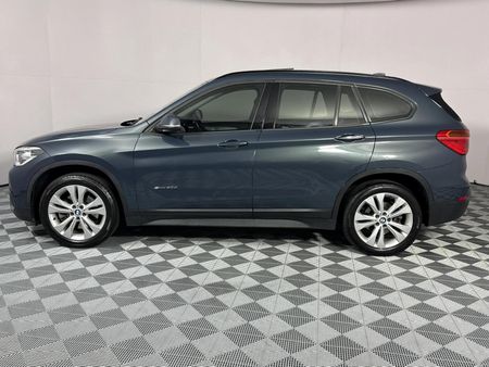 2017-BMW-X1-sDrive20d-Auto_5