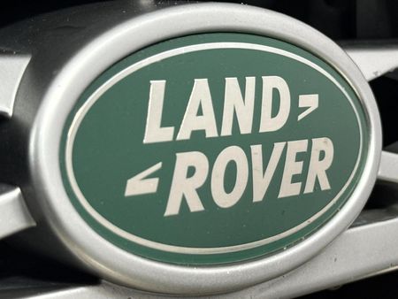 2011-Land-Rover-Discovery-4-30-TD-SD-V6-HSE_11