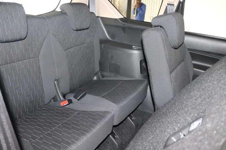 2026-Toyota-Rumion-15-S_14