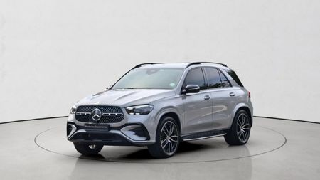 2026-Mercedes-Benz-GLE-450d-4Matic_0