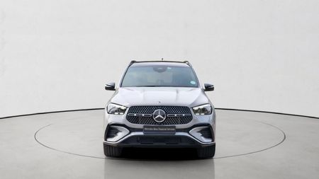 2026-Mercedes-Benz-GLE-450d-4Matic_1