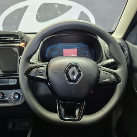 2026-Renault-Kwid-10-Techno_16