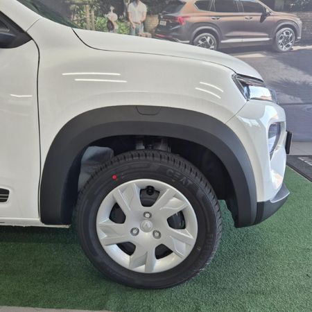 2026-Renault-Kwid-10-Techno_3