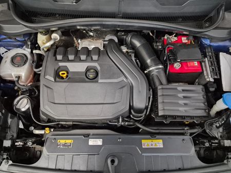 2022-Volkswagen-T-Cross-15-TSI-R-Line-Auto_18