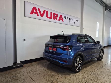 2022-Volkswagen-T-Cross-15-TSI-R-Line-Auto_2