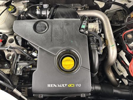 2014-Renault-Duster-15-dCi-Dynamique_12