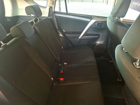2017-Toyota-RAV4-20-GX-Auto_10