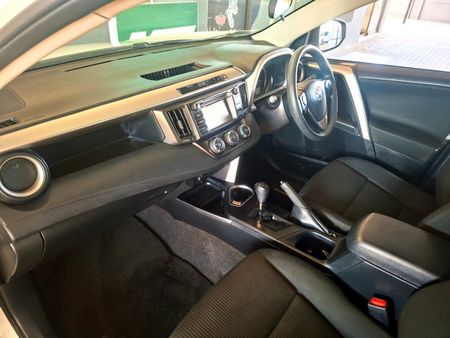2017-Toyota-RAV4-20-GX-Auto_11