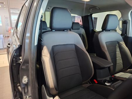 2026-Volkswagen-Amarok-30-TDI-V6-184kW-4Motion-Style-Auto-Double-Cab_14