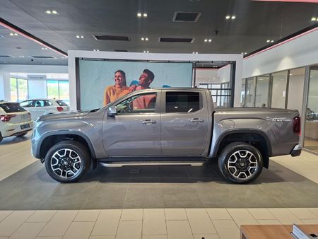 2026-Volkswagen-Amarok-30-TDI-V6-184kW-4Motion-Style-Auto-Double-Cab_1