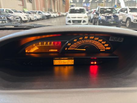 2019-Toyota-Etios-15-XS_10
