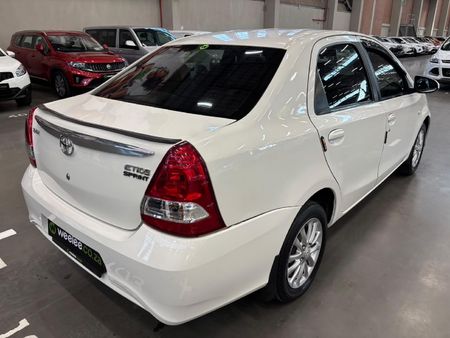 2019-Toyota-Etios-15-XS_6
