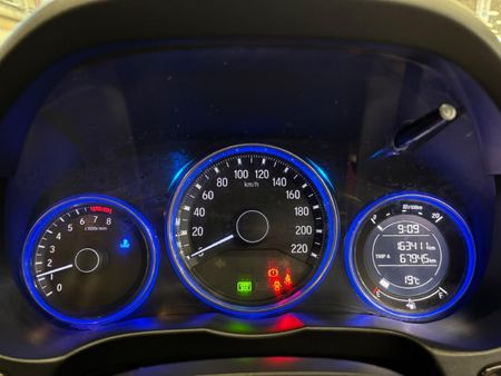 2015-Honda-Ballade-15-Elegance_10